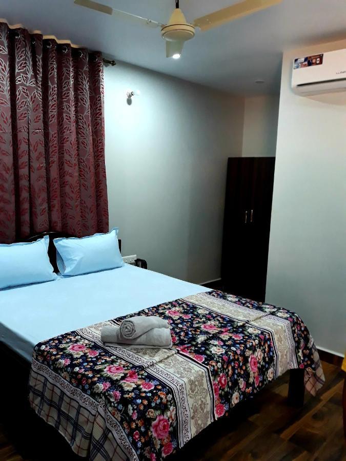 Shawn'S The Morjim Enclave Hotel Exterior photo